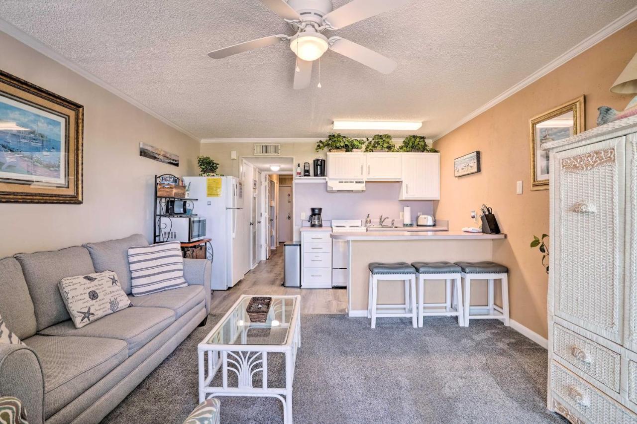 Isle Of Palms Beachfront Condo With Balcony And Pool! 외부 사진