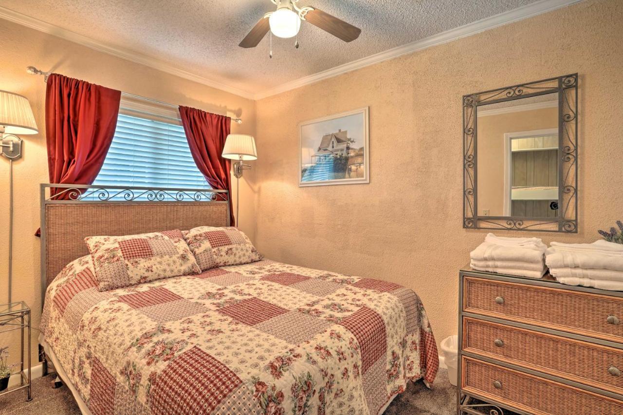Isle Of Palms Beachfront Condo With Balcony And Pool! 외부 사진